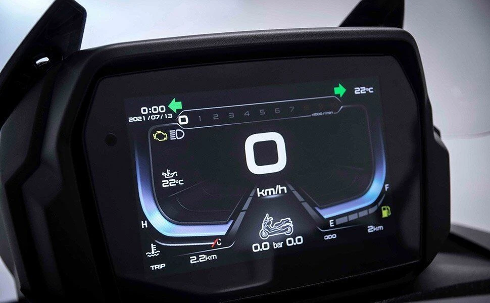 voge-sr4-max-smart2.jpg