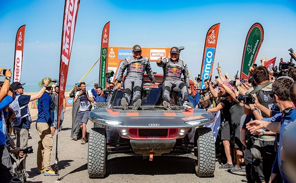 dakar-sainz1.jpg dakar-sainz1.jpg