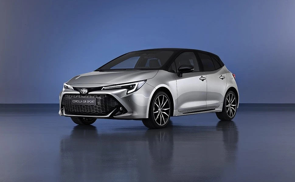 toyota-corolla-sedan.jpg toyota-corolla-sedan.jpg