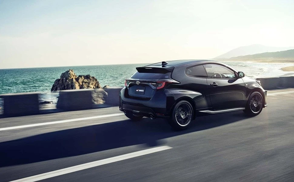 toyotagr-yarisrs5.jpg toyotagr-yarisrs5.jpg