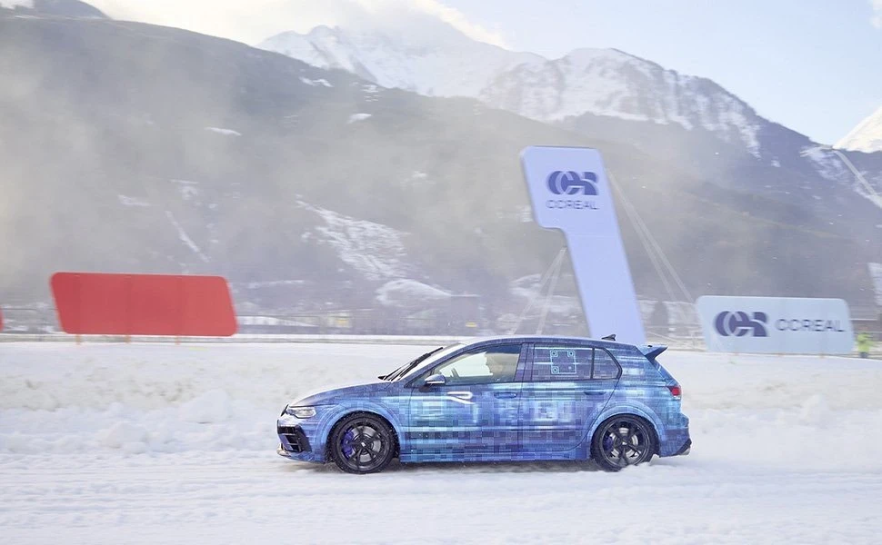 golf-r-photo3.jpg golf-r-photo3.jpg