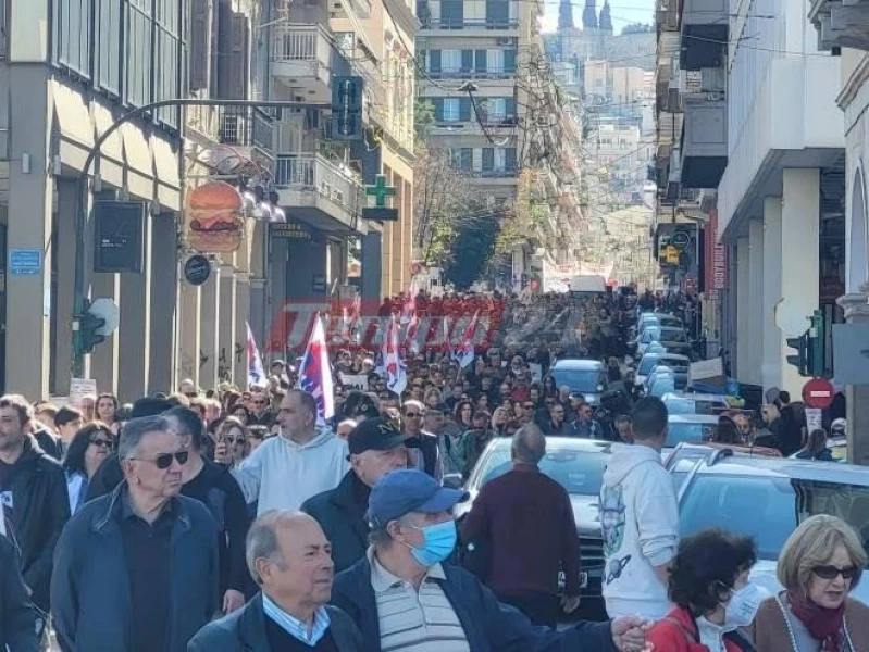 ΣΥγκέντρωση διαμαρτυρίας στην Πάτρα / φωτ. Tempo24