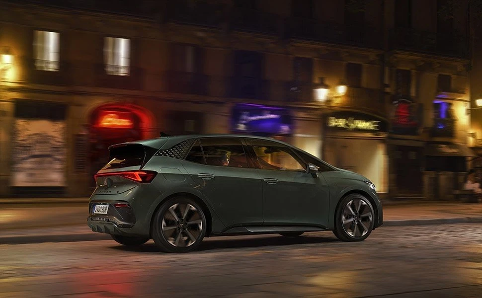 cupra-born-vz3.jpg