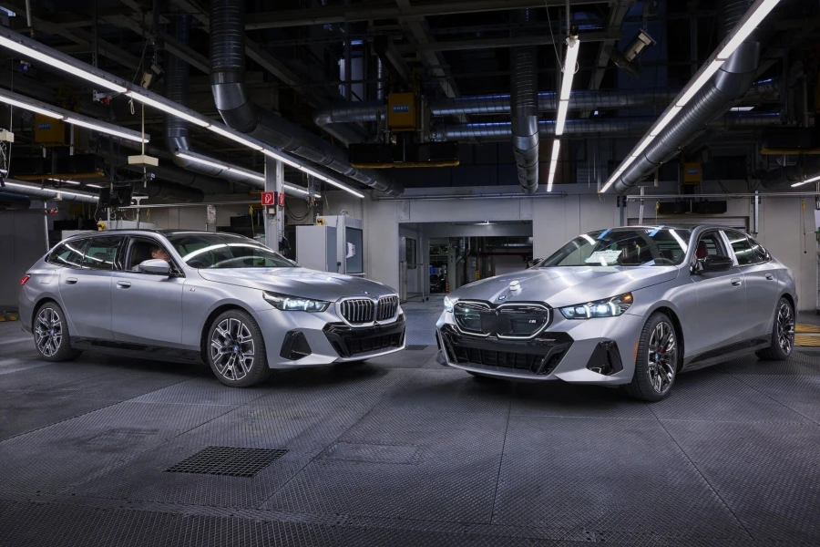 production-bmw-5-ser1.jpg