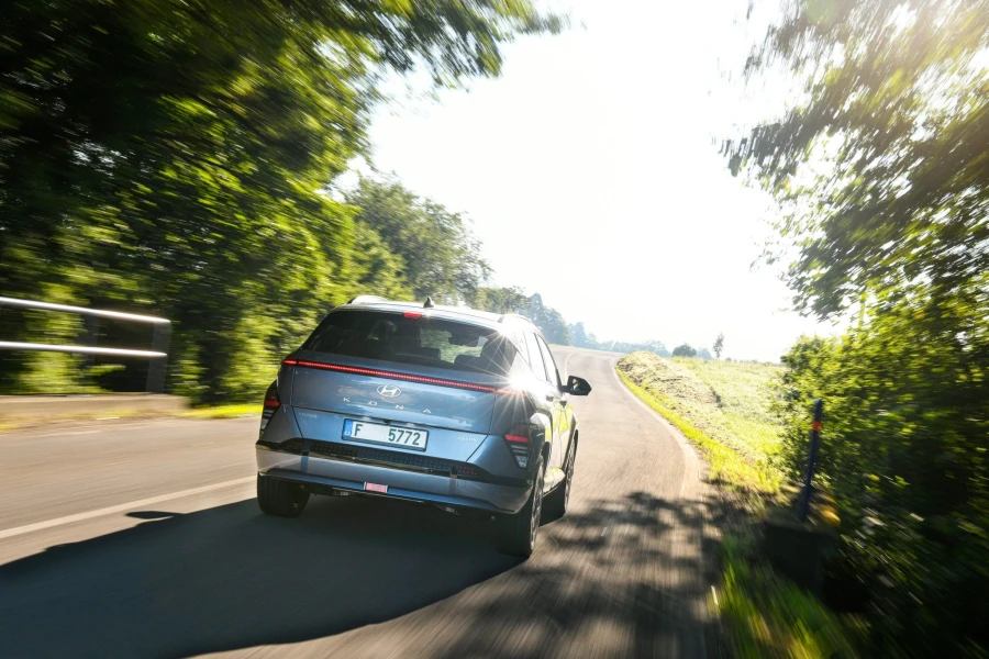 hyundai-konaelec1.jpg?v=0