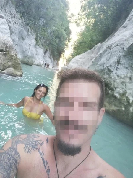 Η 28χρονη Κυριακή με τον δολοφόνο της σε παλαιότερο στιγμιότυπο / Intime