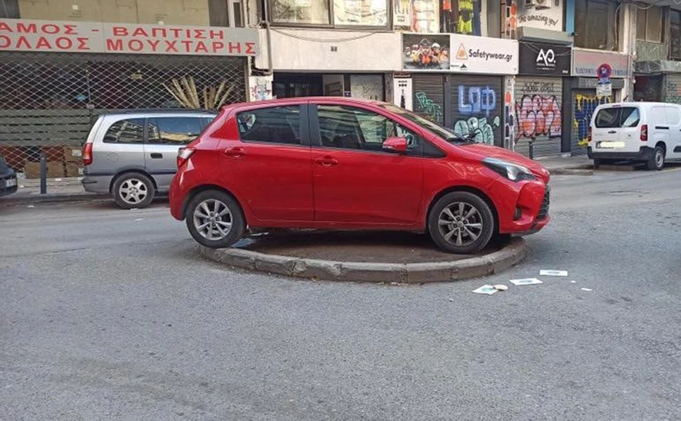 Φωτογραφία: Facebook σελίδα&nbsp;ΕΙΜΑΙ ΕΛΛΗΝΑΡΑΣ, ΚΑΙ ΠΑΡΚΑΡΩ ΟΠΟΥ ΓΟΥΣΤΑΡΩ !!