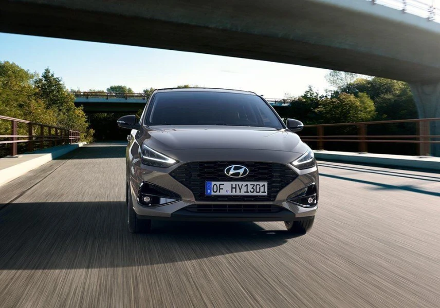 2024-hyundai-i30-fastback.jpg?v=0