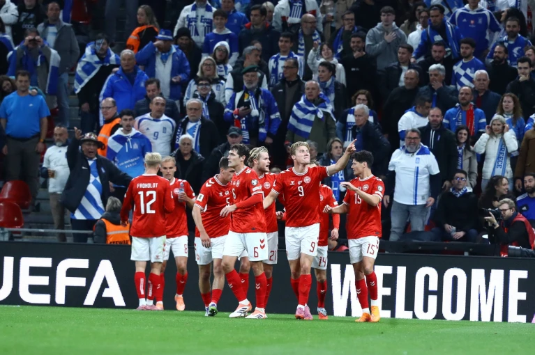 Ο Χόιλουντ πανηγυρίζει το τέρμα που σημείωσε/ eurokinissi