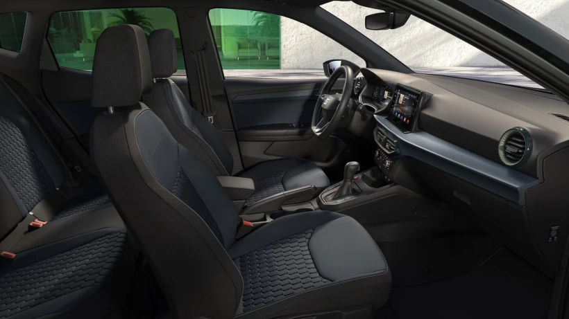 the-new-seat-arona-steps-up-as-a-more-robust-urban-suv-with-a-dynamic-character-14-hq.jpg?v=0