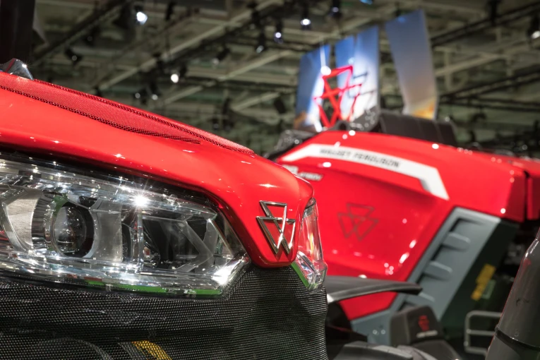 2025-11-08-agritechnica-g9a3573.jpg?v=0