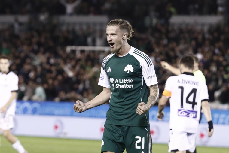 Ο Τιν Γέντβαϊ πανηγυρίσει το γκολ του / Πηγή: Eurokinissi