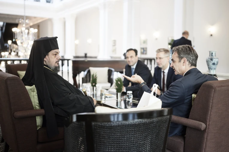 25-11-20-0020-dpn4802.jpg?v=0 25-11-20-0020-dpn4802.jpg?v=0