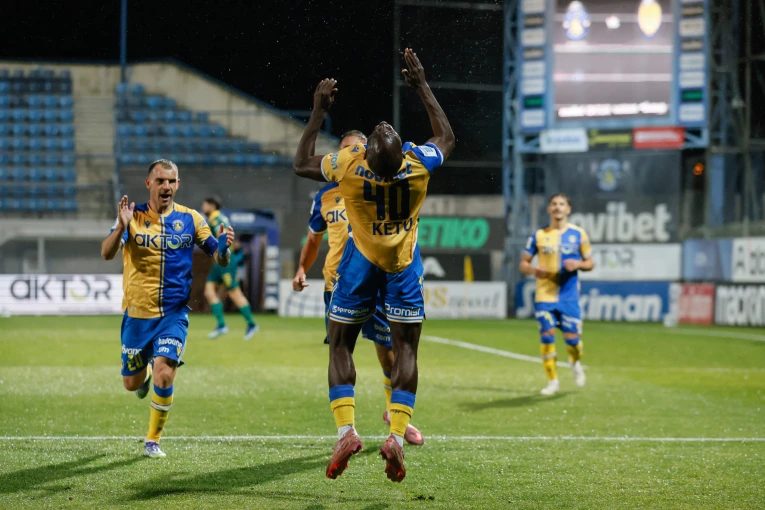 Ο Κετού πανηγυρίζει το 1-0/ Eurokinissi