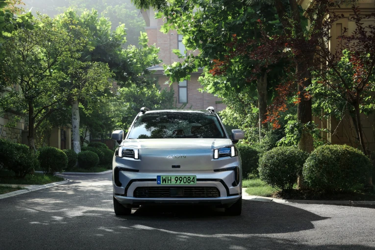 gac-aion-v-exterior-6.jpg?v=0