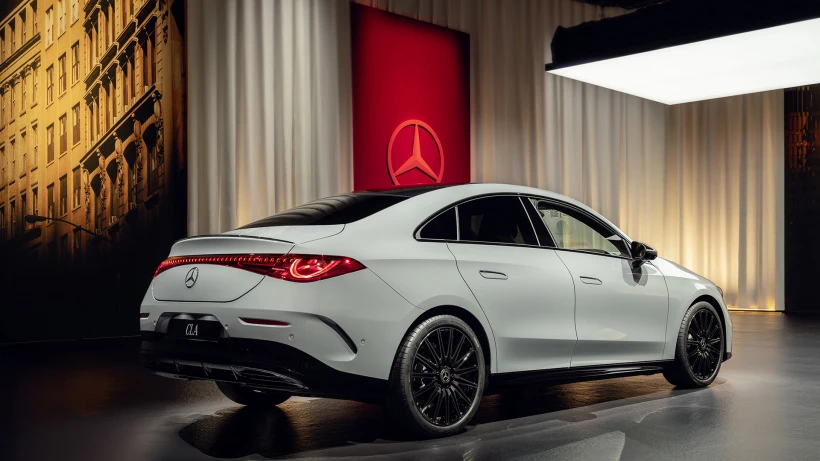 2026merccla2b.jpg?v=0