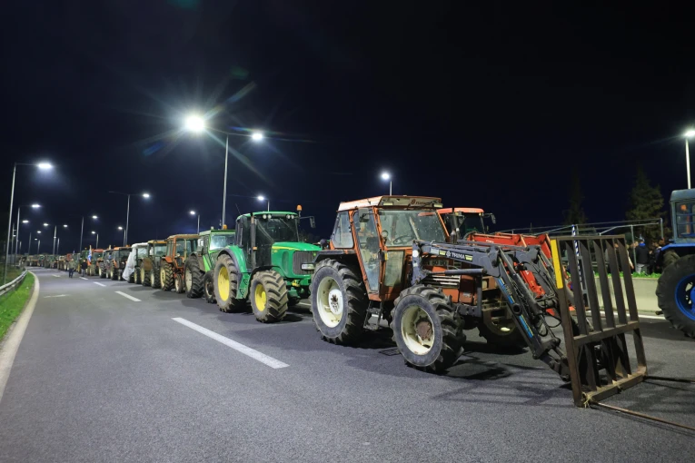 Γιώργος Κυδωνάς/Intime