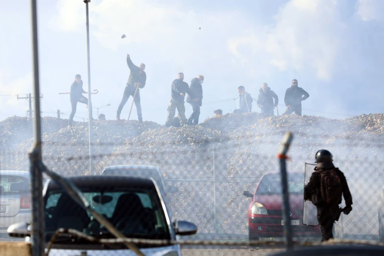 ΚΙΝΗΤΟΠΟΙΗΣΗ ΑΓΡΟΤΩΝ ΣΤΟ ΗΡΑΚΛΕΙΟ ΚΡΗΤΗΣ (ΦΩΤΟ: INTIME NEWS / IMAGE ONLINE)