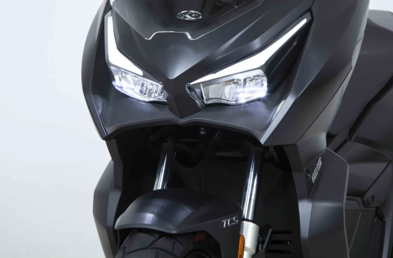 kymco-dink-x-tcs-hybrid-9.jpg