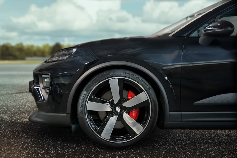 porschemacan.jpg?v=0