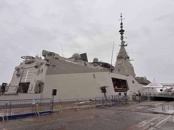 Η ελληνική πλέον φρεγάτα ΚΙΜΩΝ