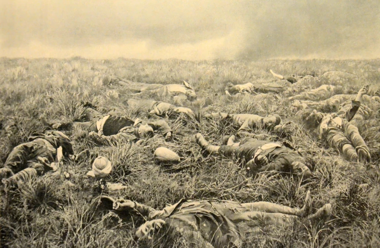 Νεκροί Βρετανοί στρατιώτες μετά τη μάχη του Σπάιον Κοπ / Φωτ.: Wikipedia