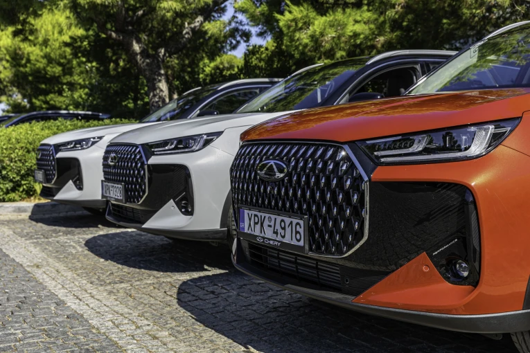 chery-2025-sales-04.JPG?v=0