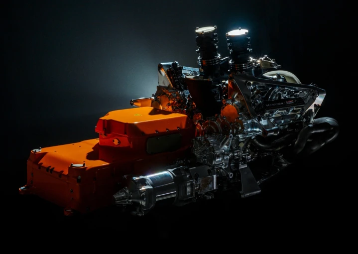 f1-astonmartin-honda.jpg?v=0