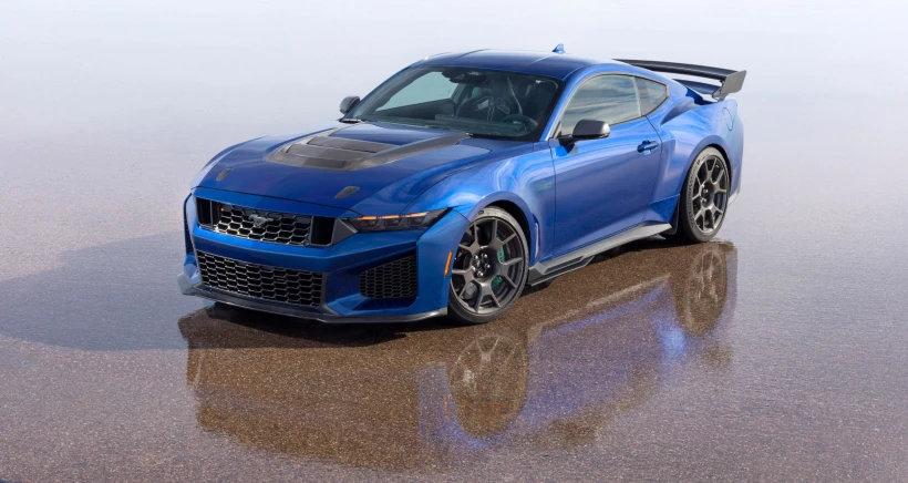 ford-mustang-dark-horse-sc-track-pack-04.jpg?v=0