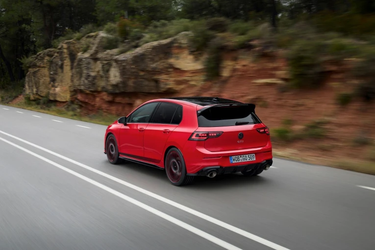 golfgti-edition50action1.jpg?v=0