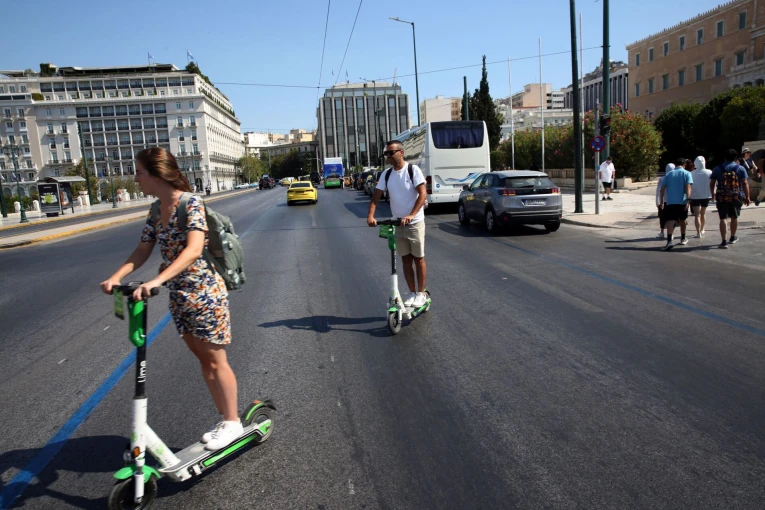 ape-patinia.jpg?v=0