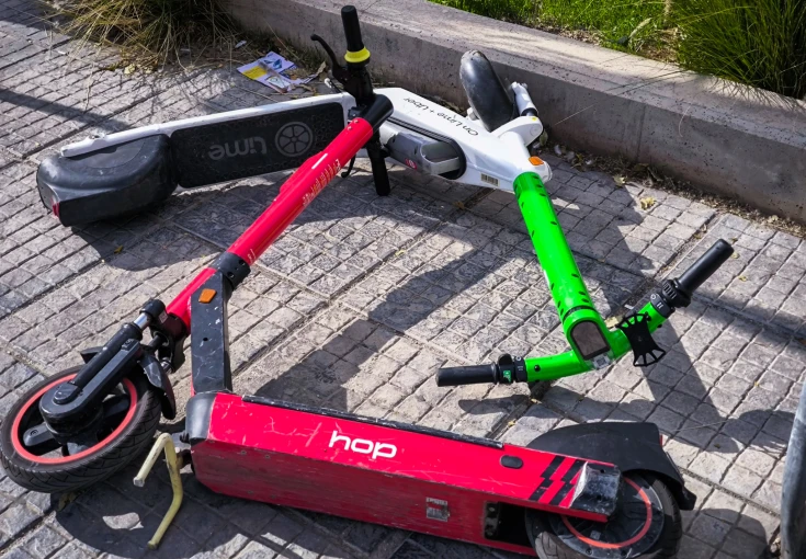 Φωτογραφία αρχείου: Ηλεκτρικά πατίνια  (ΓΙΩΡΓΟΣ ΚΟΝΤΑΡΙΝΗΣEUROKINISSI)