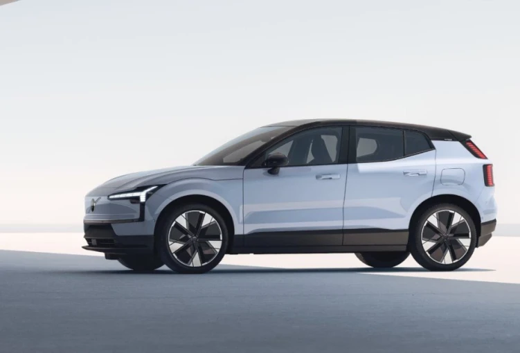 Volvo EX30/ Volvo greece