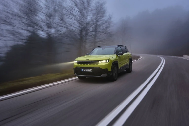newjeepcompass-dyn-0009.JPG?v=0