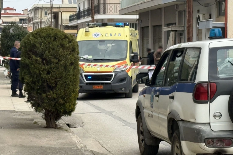 Ο χώρος που βρέθηκε νεκρός ο 51χρονος τραγουδιστής Γιώργος Τσιτόγλου. Φωτό: ΓΙΩΡΓΟΣ ΚΥΔΩΝΑΣ/INTIME