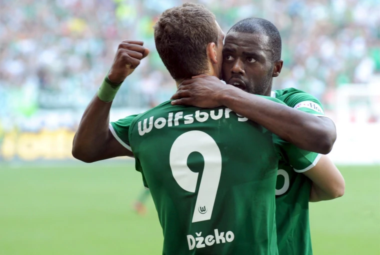 ΑΠΕ ΜΠΕ/ Το αχτύπητο δίδυμο Τζέκο-Γραφίτε που έφτασε την κατάκτηση της Bundesliga το 2009 σκοράροντας 54 φορές.