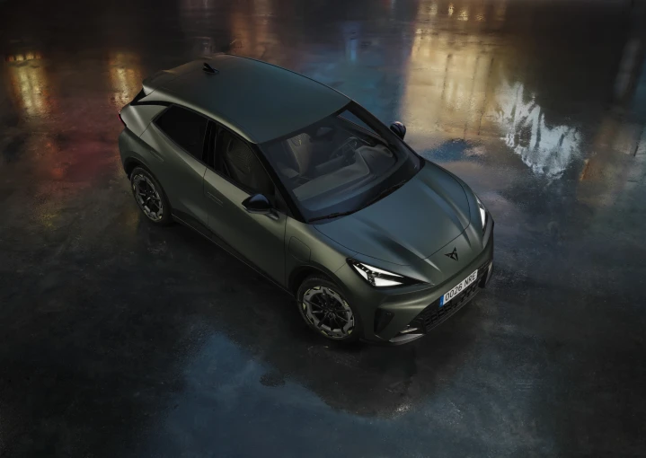 027-cupra-raval-manganese-matt-hq.jpg