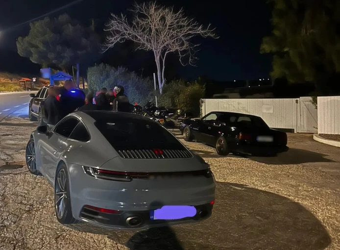 troxaiaelegxoiapril2026-porsche.jpg