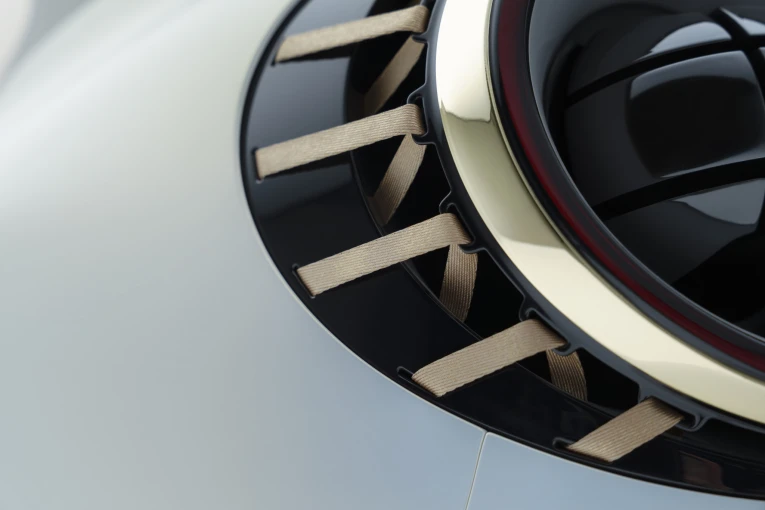 668015-smart-concepthashtag2-macroshots-caronly-headlight-90b49b-original-1776435463.jpg?v=0