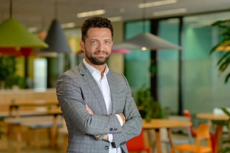 aouad-sanofi.jpg