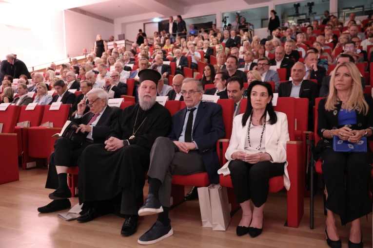 Προκόπης Παυλόπουλος, Μητροπολίτης Νέας Ιωνίας, Φιλαδελφείας Γαβριήλ, Αντώνης Σαμαράς, Γεωργία Σαμαρά, Μαριάννα Λάτση&nbsp;