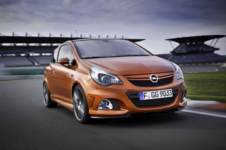 opelcorsadopcnrburgringedition.jpg