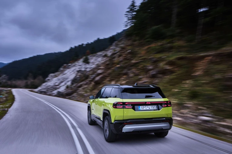 new-jeep-compass-dyn-0015.JPG?v=0