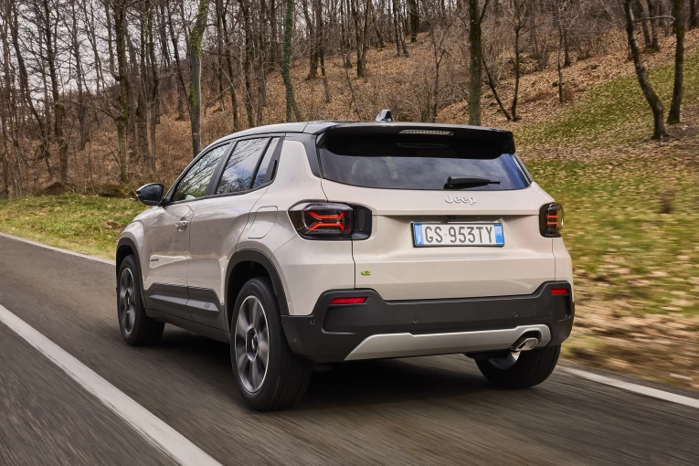 jeep-avenger-e-hybrid-2.jpg?v=0