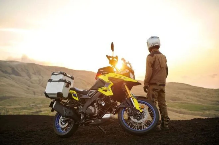 Suzuki V-STROM 1050DE