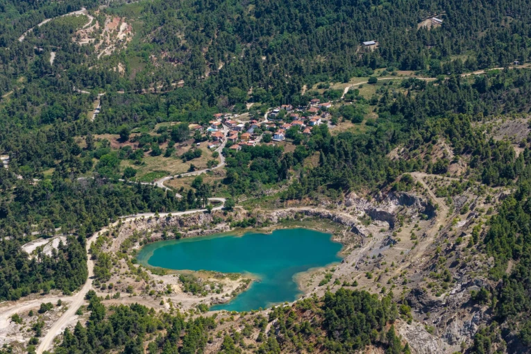 Λίμνες στα παλιά ορυχεία της Εύβοιας/Eurokinissi 