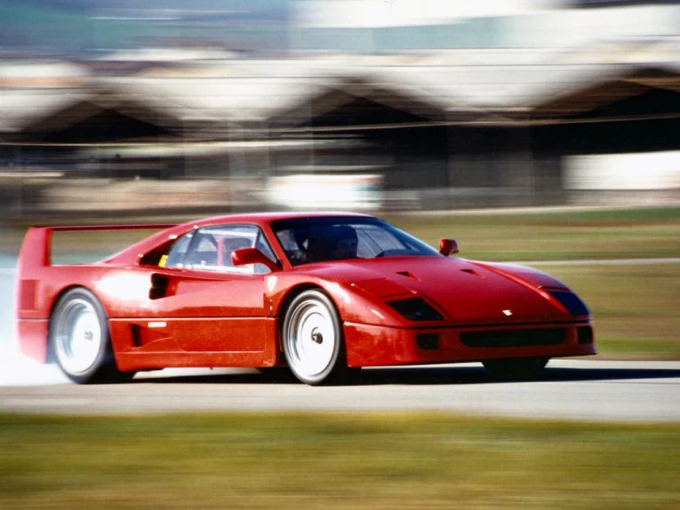 1987-ferrarif40.jpg