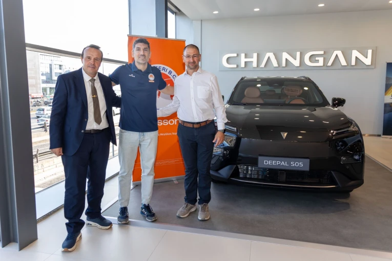 changan-peristeri-4.JPG