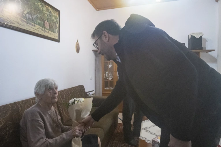 androulakis3.jpg androulakis3.jpg