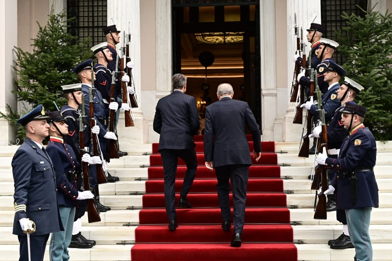 maximouerdogan2.jpg maximouerdogan2.jpg